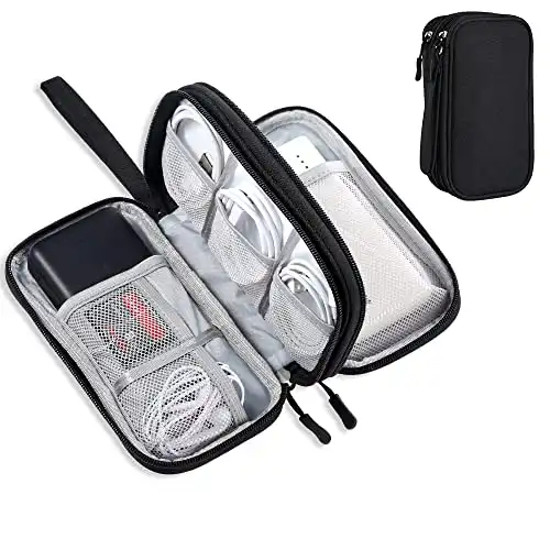 cool travel gear tech pouch